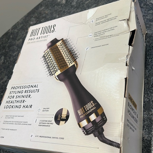 Hot Tools Pro Artist 24K Gold Collection One-Step Blowout & Volumizer New in Box - Picture 2 of 4